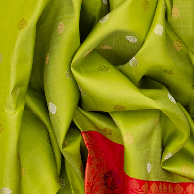 Light Green Handloom Kanchipuram Korvai Silk Saree With Buttas-Light Green