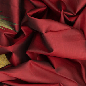 Crimson Handloom Kanchipuram Korvai Silk Saree With Temple Border-Crimson