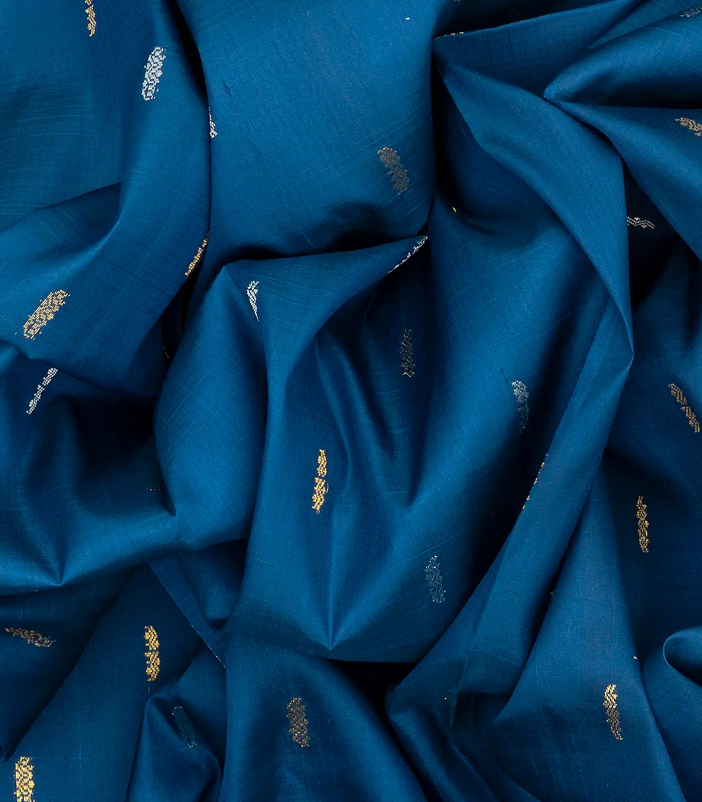 Navy Blue Handloom Kanchipuram Silk Saree With Floral Buttas-Navy Blue