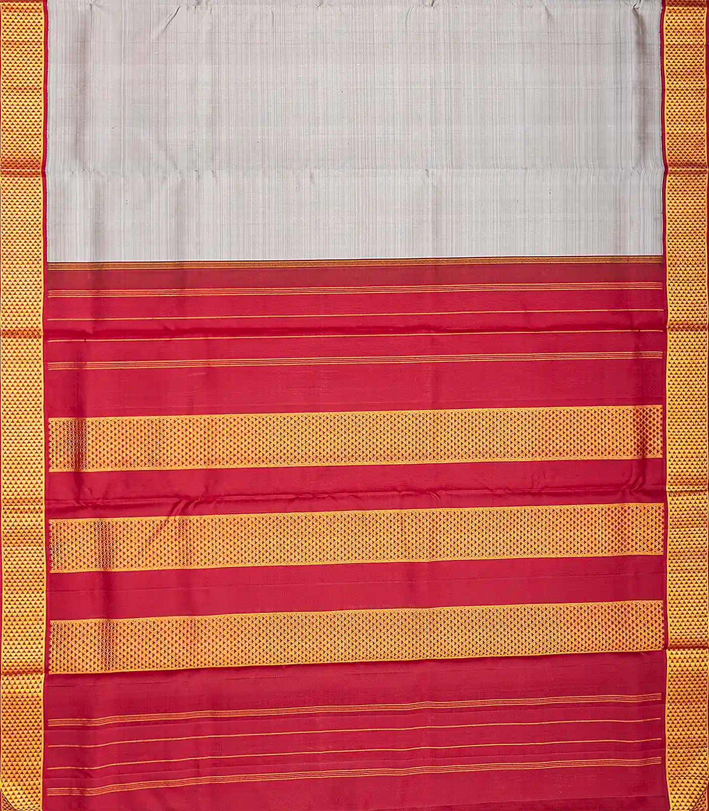 Grey Handloom 9 Yards Kanchipuram Korvai Silk Saree With Crimson Border-Grey