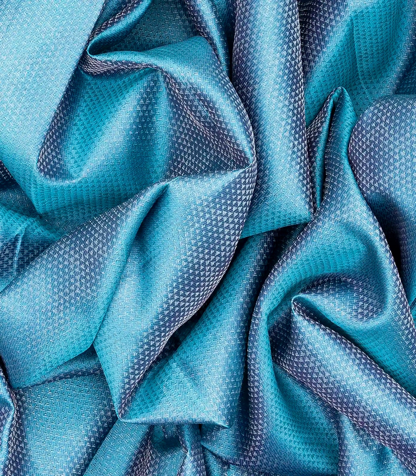 Blue Handloom Kanchipuram Silk Saree With Butterfly Motifs-Blue