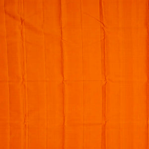 Cardamom Green Handloom Kanchipuram Korvai Silk Saree With Checks -Cardamom Green