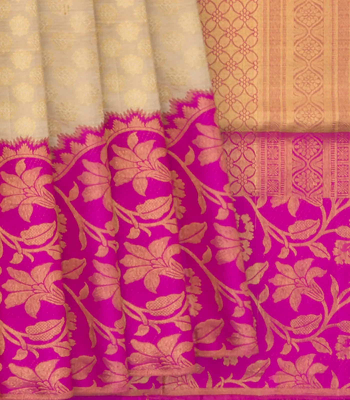 Cream Handwoven Kanchipuram Korvai Silk Saree