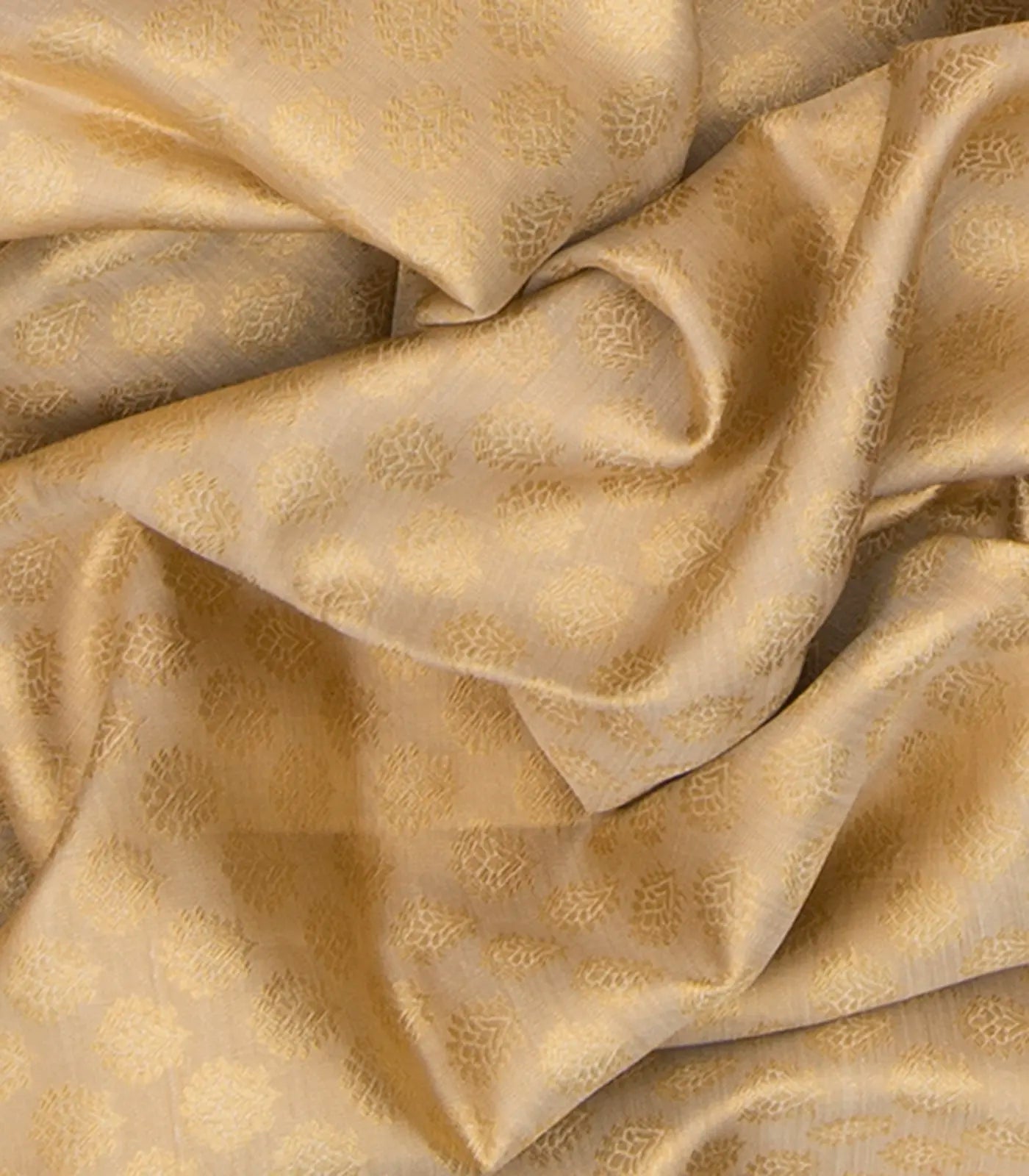 Cream Handwoven Kanchipuram Korvai Silk Saree