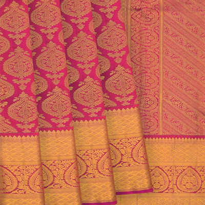 Magenta  Handwoven Kanchipuram silk Saree With Floral Motifs -Magenta