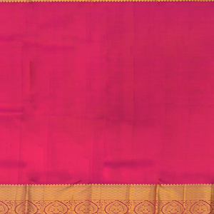 Magenta  Handwoven Kanchipuram silk Saree With Floral Motifs -Magenta