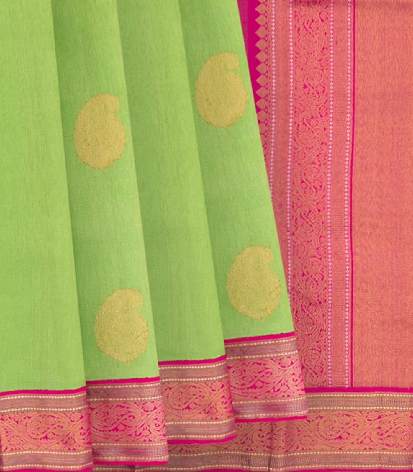 Green Handwoven Kanchipuram Linen Silk Saree With Mango Motifs -Green