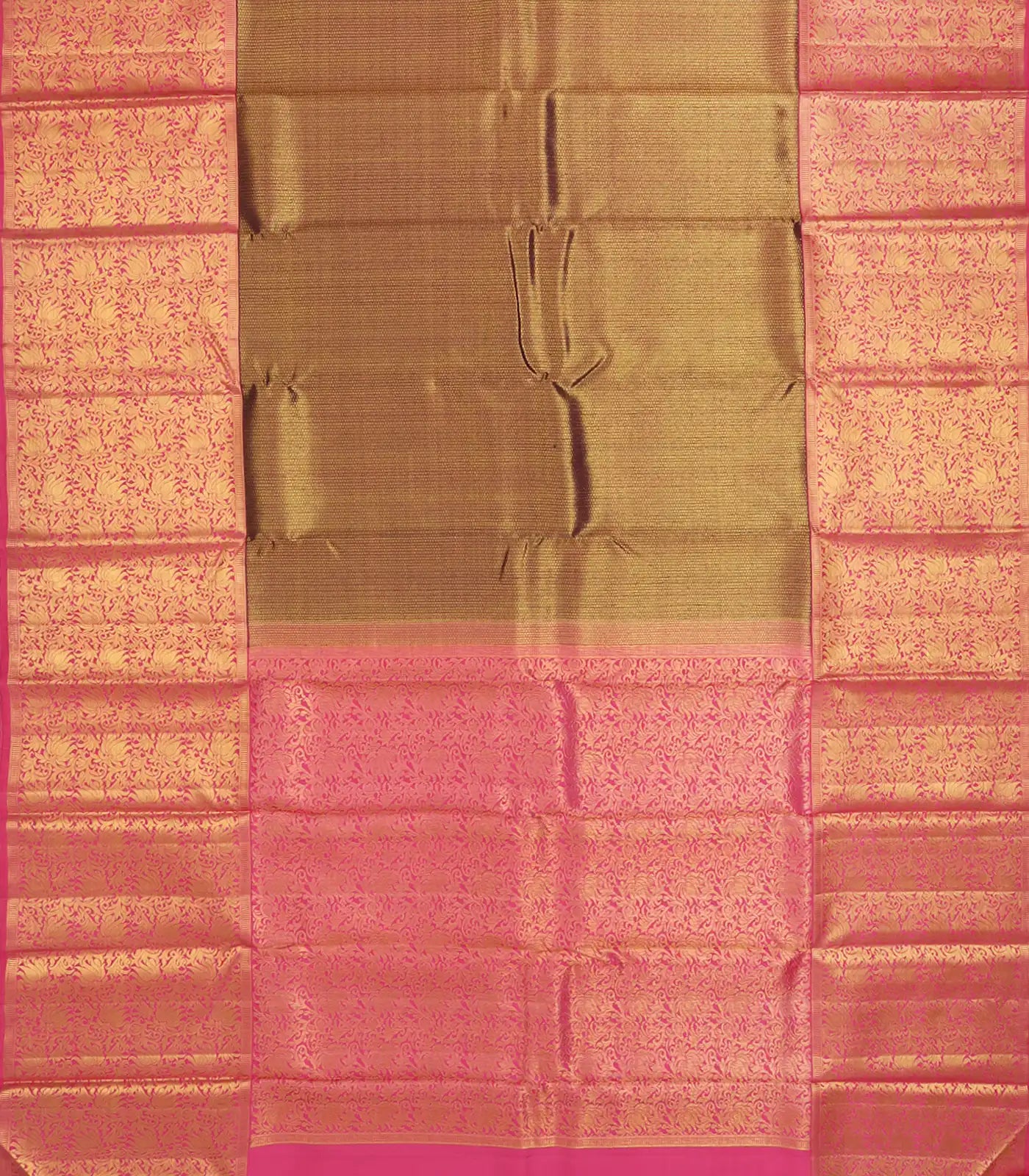 Sage Green Handwoven Kanchipuram Korvai Silk Saree With Dotted Motifs & Floral Vine Motifs In Contrast Pink Border-Sage Green