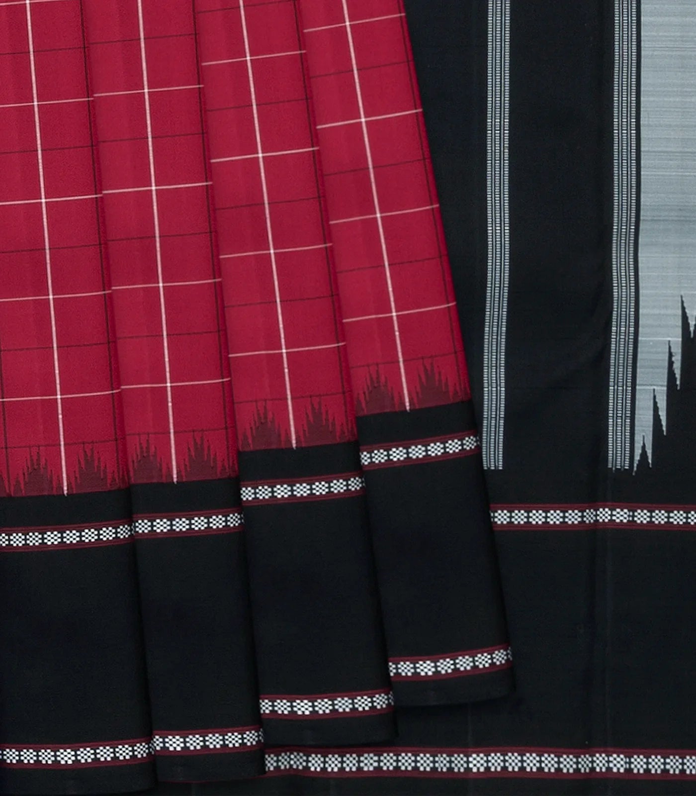 Maroon Handloom Kanchipuram Korvai Silk Saree With Black Border-Maroon