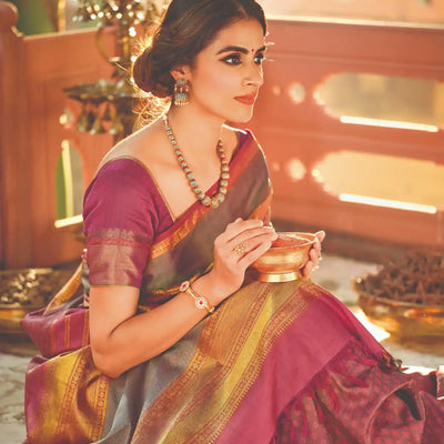 Dusty Pink Handloom Natural Dyed Silk Saree With Jaal Kamalam Motifs