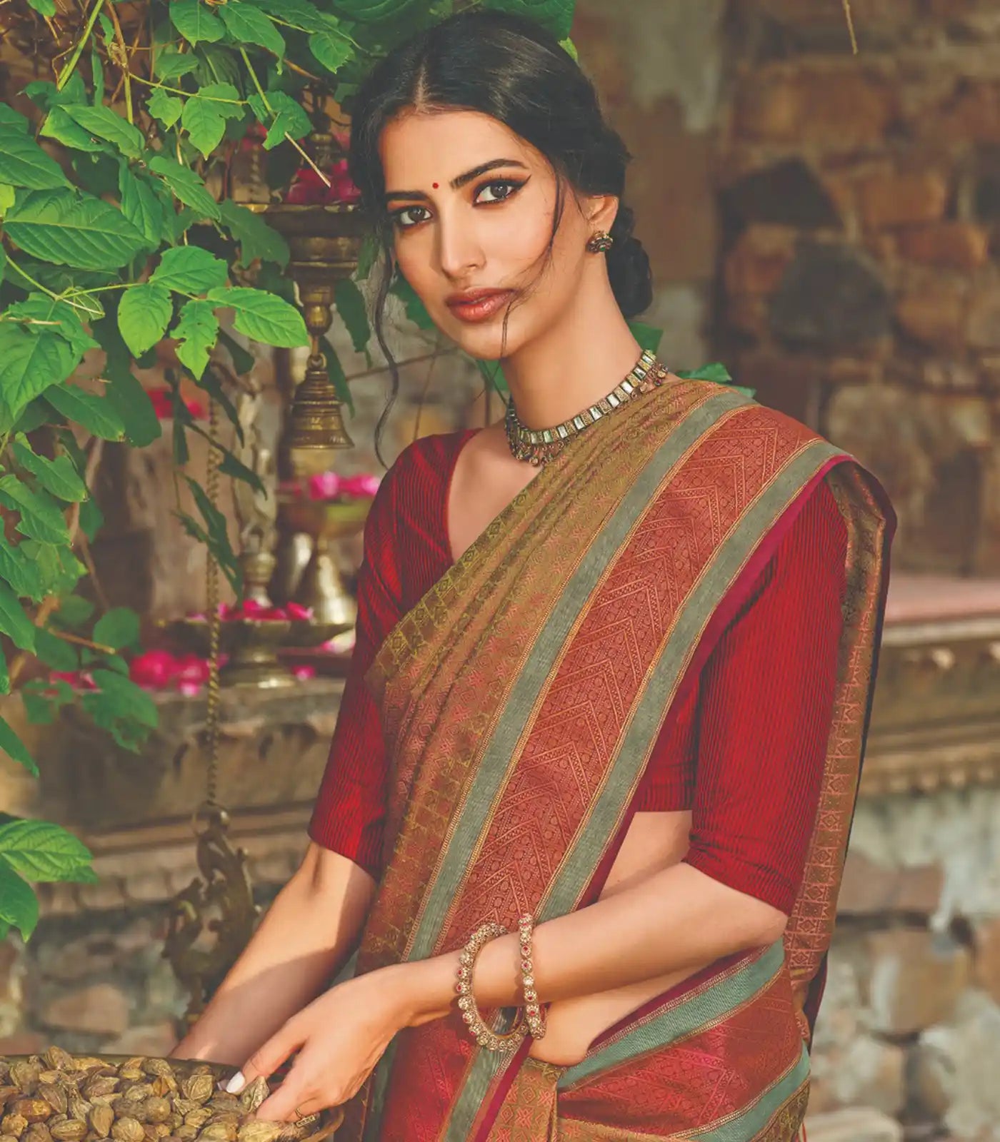 Dark Olive & Peach Handloom Kanchipuram Natural Dyed Silk Saree