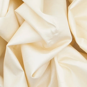 Off White Handloom Kanchipuram Korvai Silk Saree With Green Temple Border-Off White