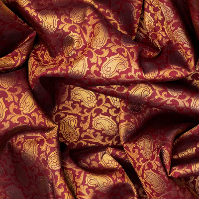 Maroon Handloom Kanchipuram Silk Saree With Mango Vine Zari Brocade-Maroon
