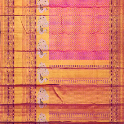 Bubble Gum Pink Handloom Kanchipuram Silk Saree With Floral Motifs-BubbleGum Pink