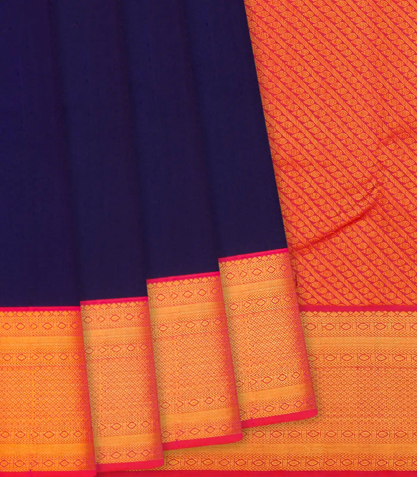 Midnight Blue Handloom Kanchipuram Korvai Silk Saree With Contrast Border-Midnight Blue