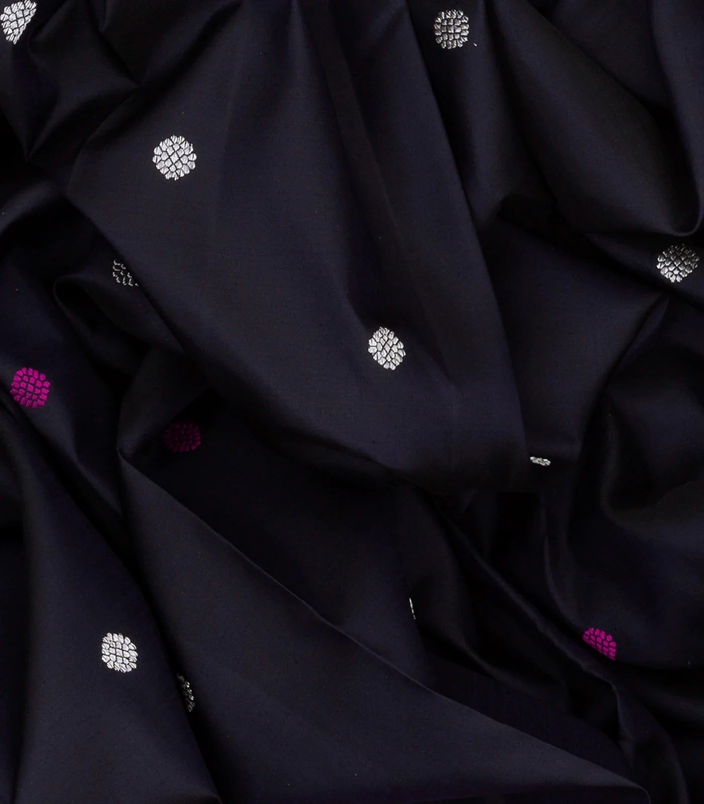 Black Handloom Kanchipuram Korvai Silk Saree With Floral Motifs-Black