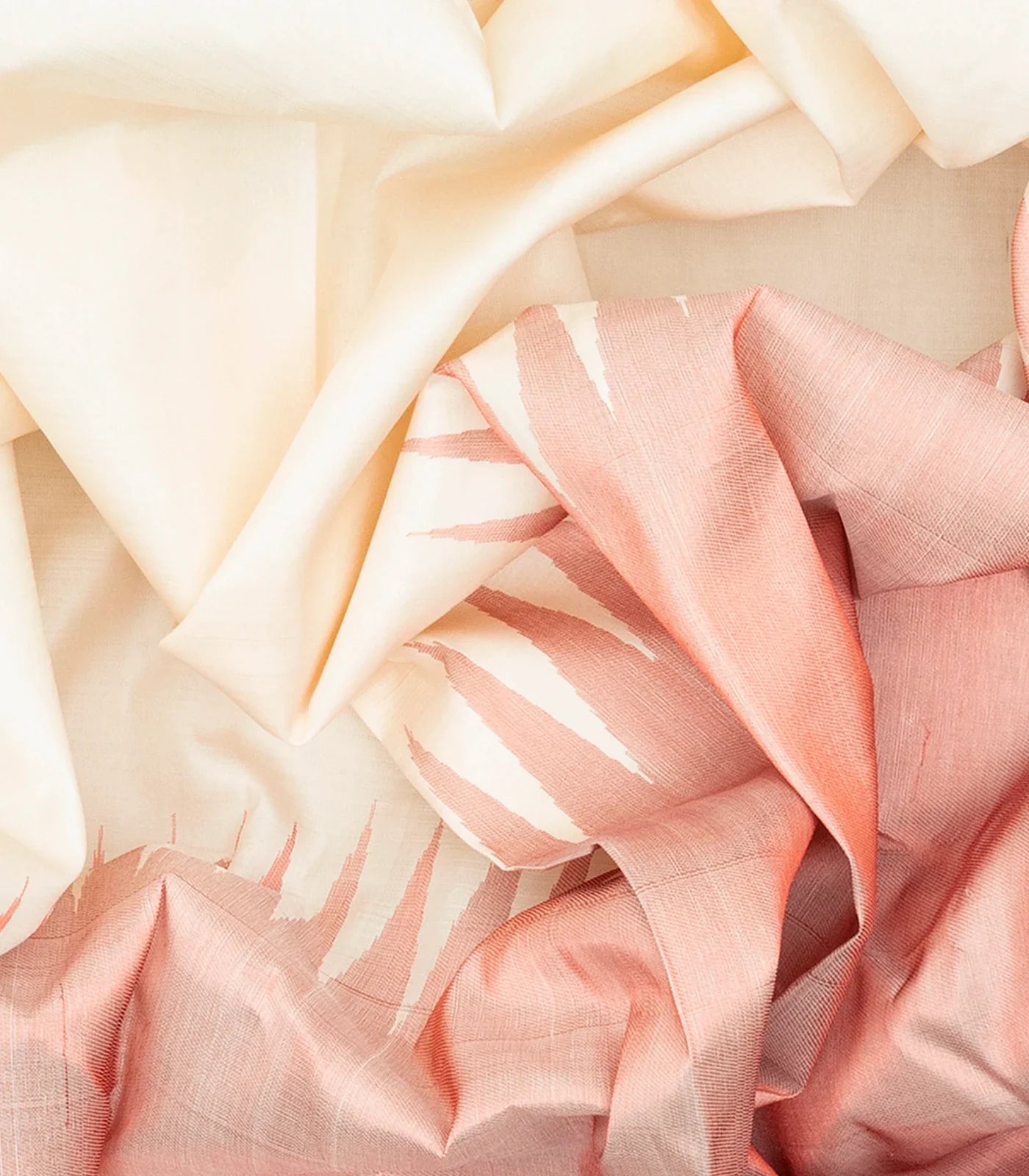 Off White Handloom Kanchipuram Rising Border Korvai Silk Saree -Off White