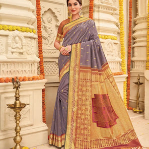 Lavender Handloom Kanchipuram natural dyed silk saree with Hase Chittara Motifs