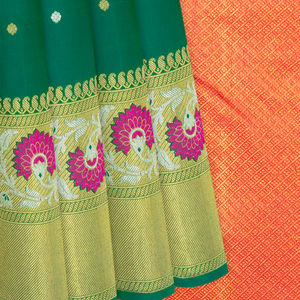 Sea Green Handloom Kanchipuram Silk Saree With Floral Motifs-Sea Green
