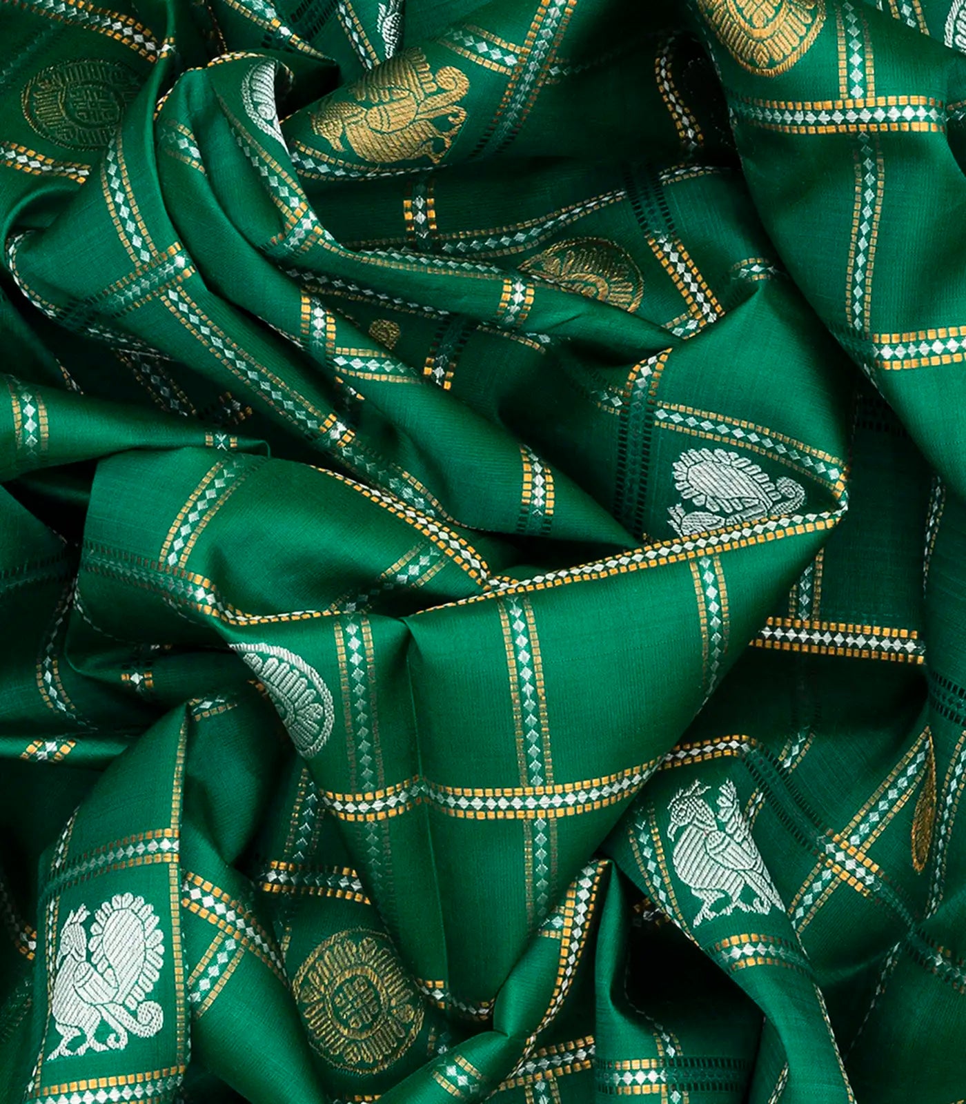 Green Handloom Kanchipuram Silk Saree With Annam Chakaram Motifs-Green
