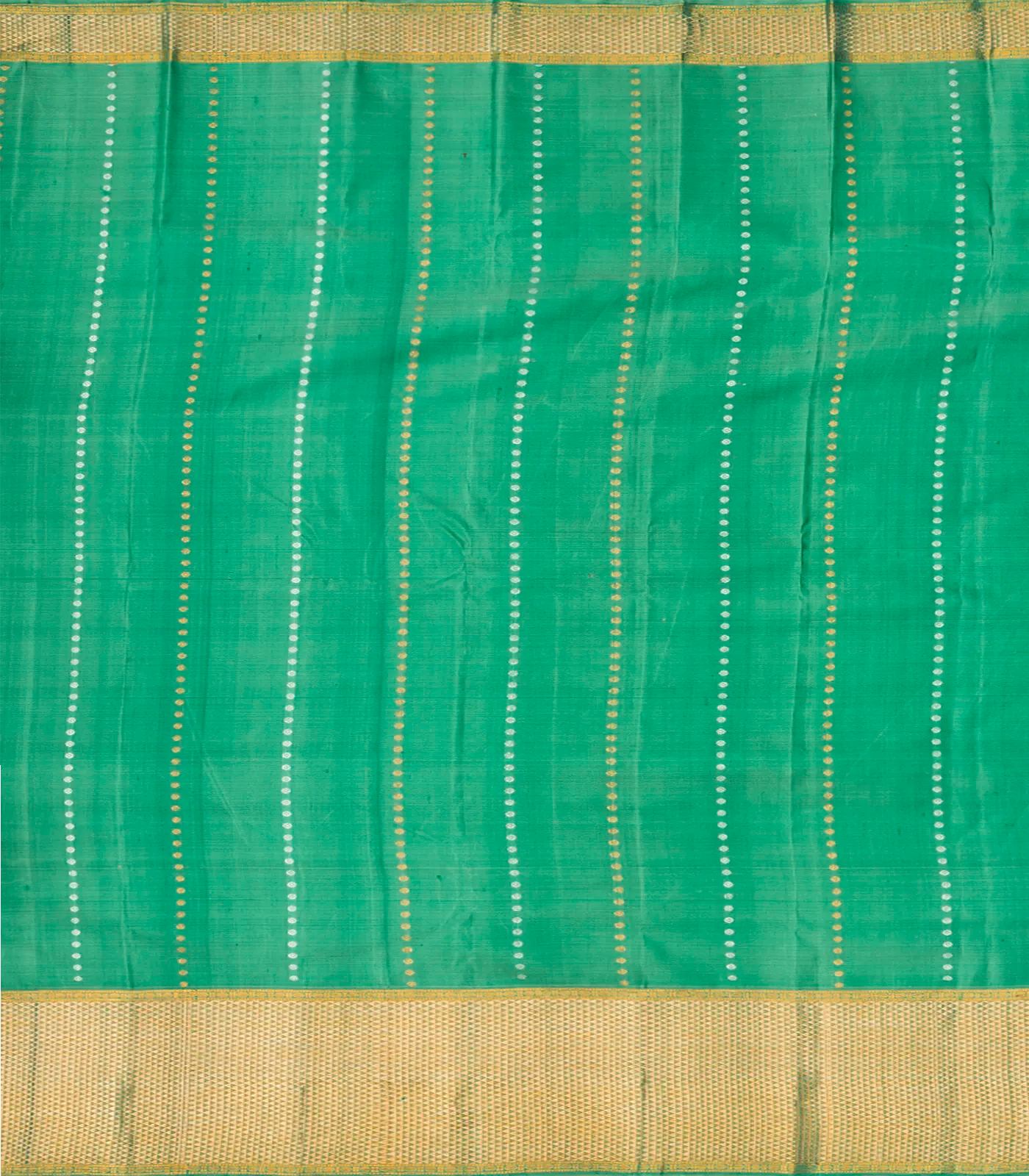 Green Handloom Kanchipuram Silk Saree With Annam Chakaram Motifs-Green