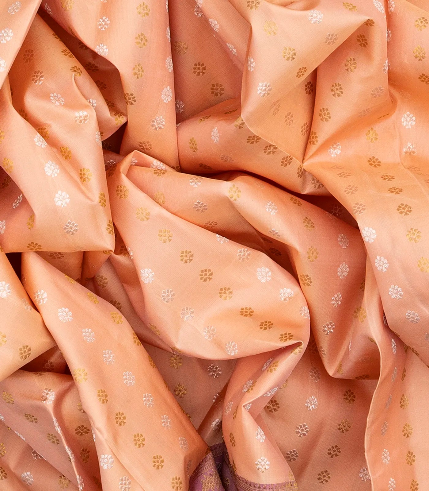 Light Peach Handwoven Kanchipuram Silk Saree With Floral Motifs-Light Peach