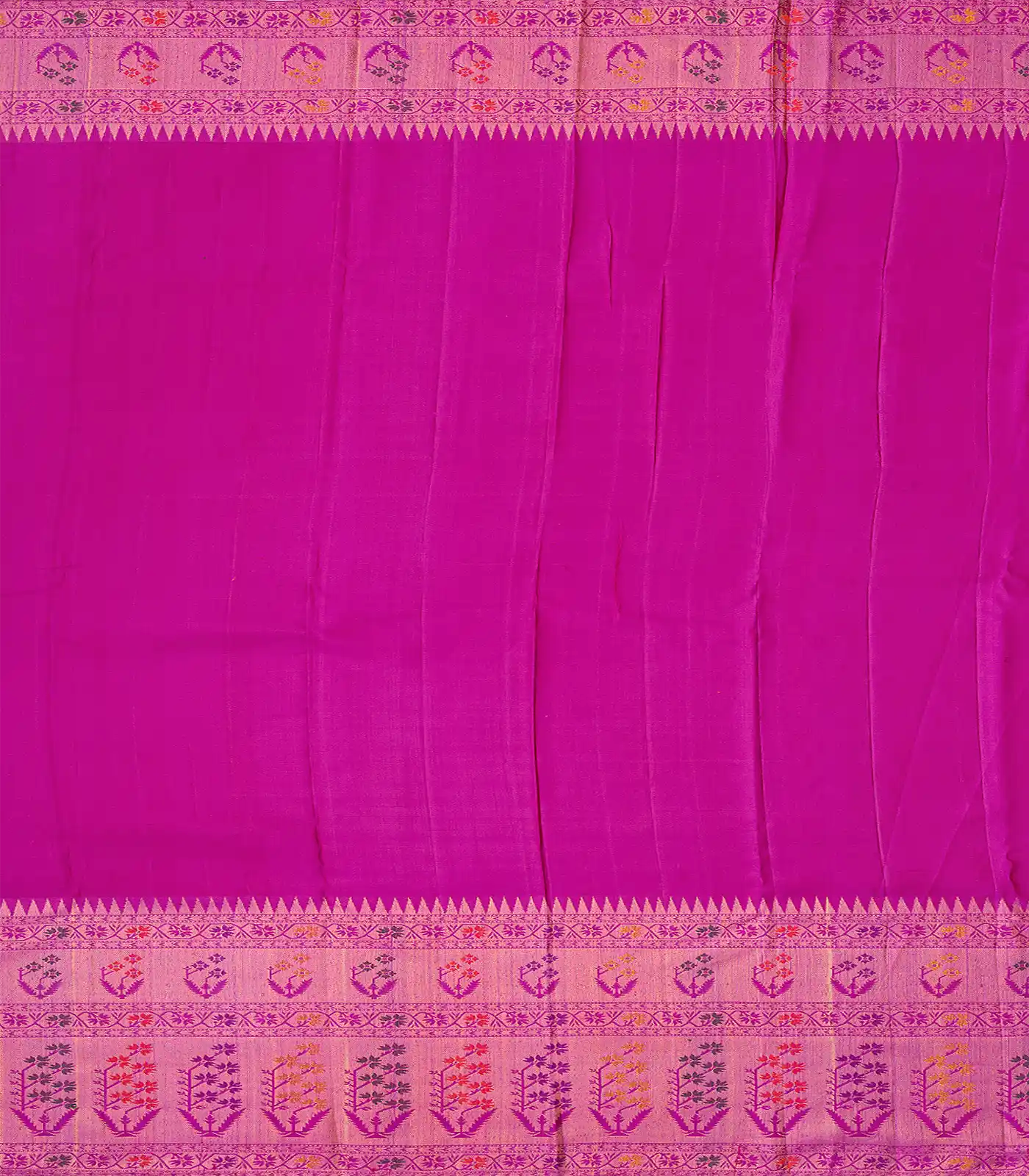 Turquoise Handloom Kanchipuram Korvai Silk Saree With Dotted Motifs-Turquoise