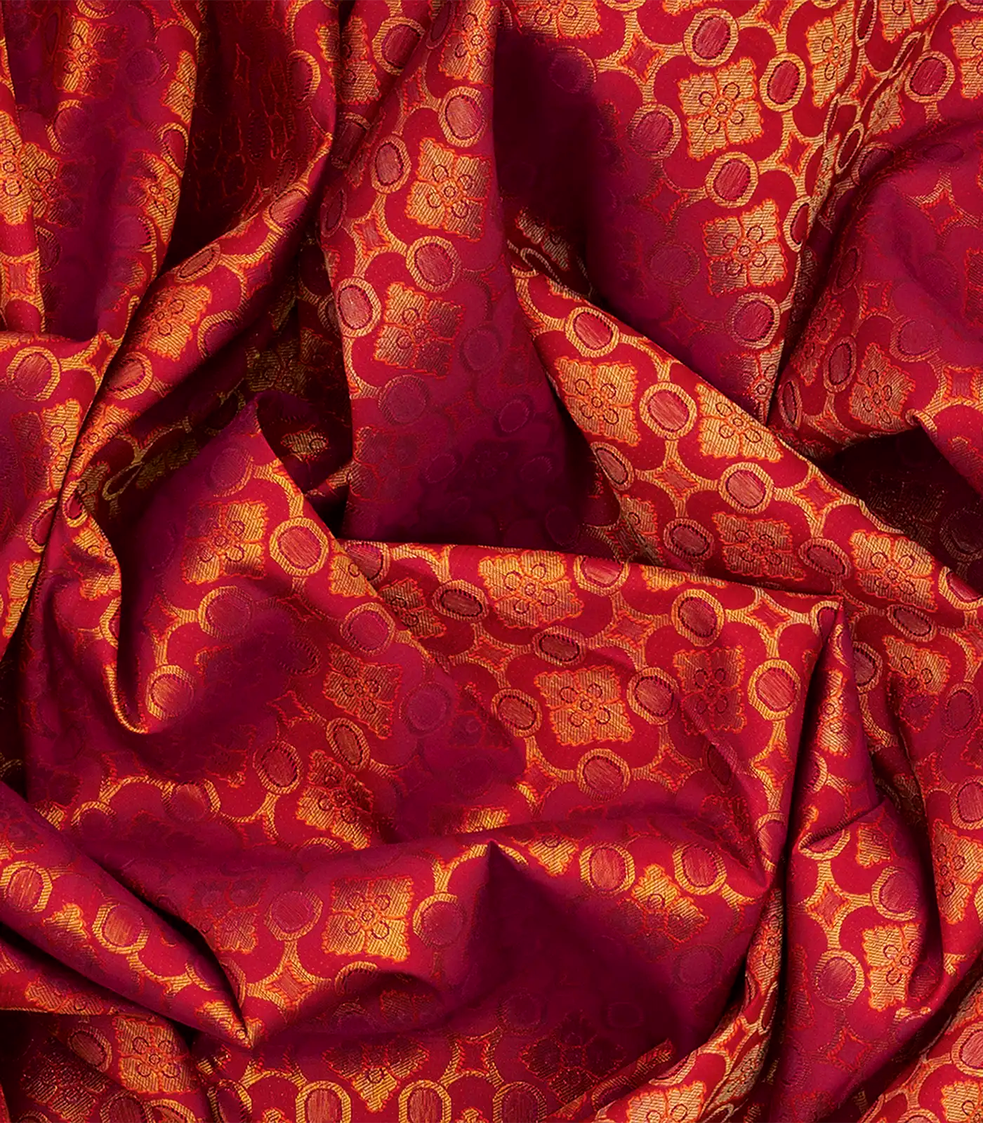 Red Handloom Kanchipuram Silk Saree With Floral Jaal Motifs-Red