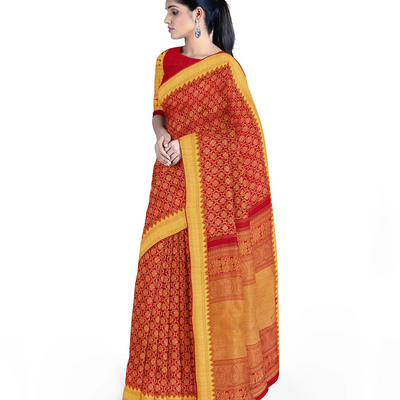 Red Handloom Kanchipuram Silk Saree With Floral Jaal Motifs-Red