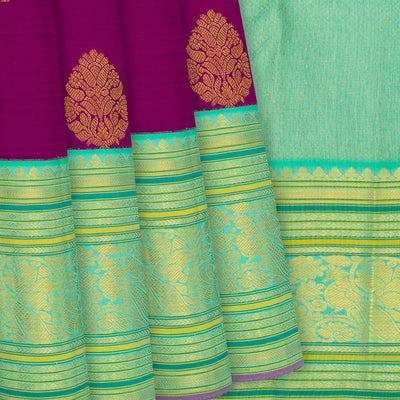 Magenta Handloom Kanchipuram Korvai Silk Saree With Floral Motifs-Magenta