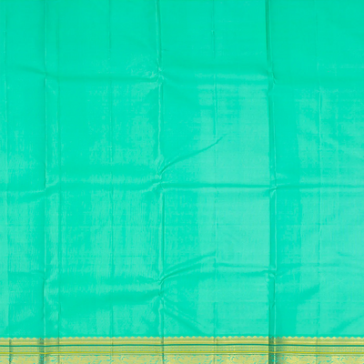 Magenta Handloom Kanchipuram Korvai Silk Saree With Floral Motifs-Magenta