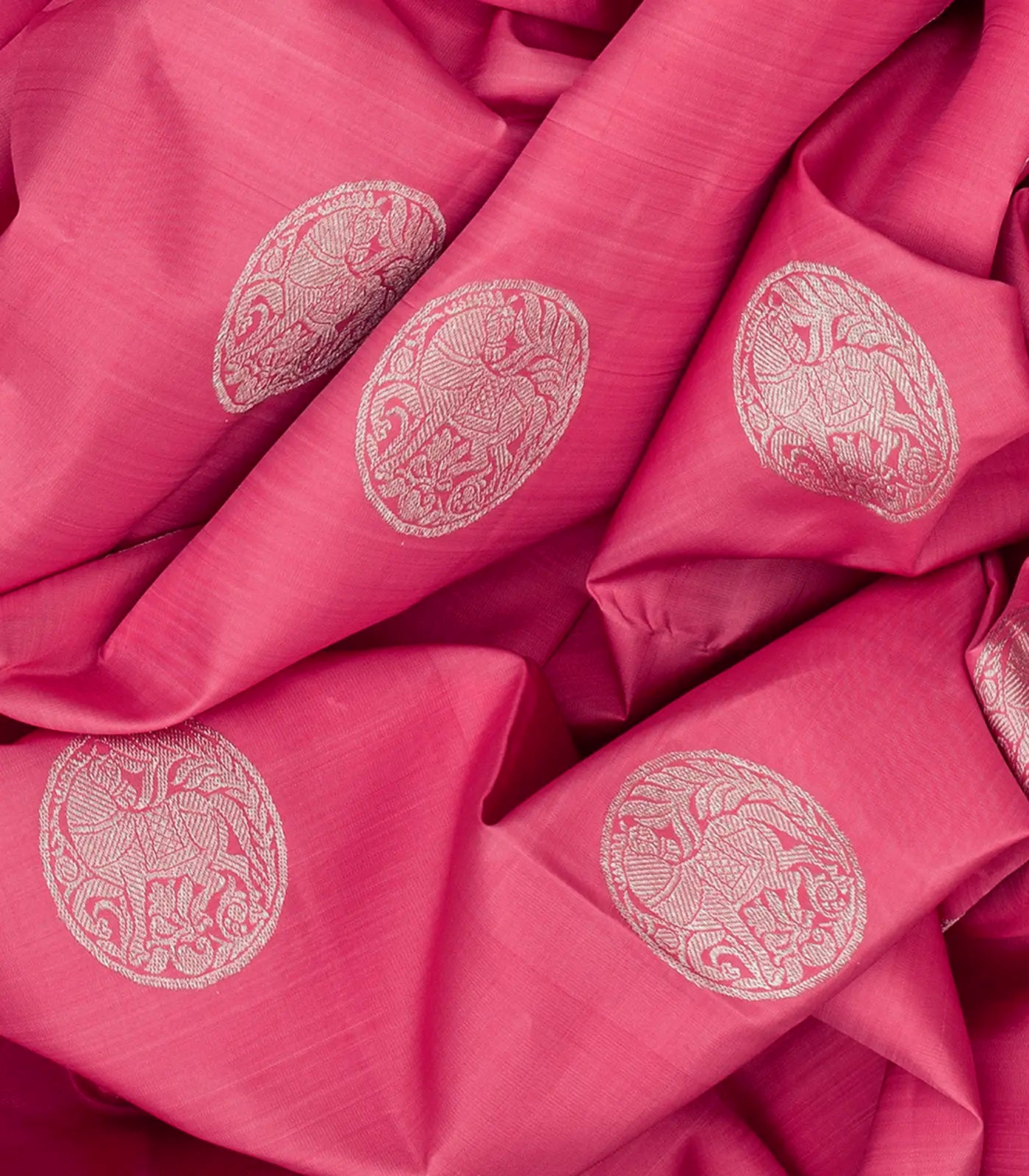 Dark Peach Handloom Kanchipuram Silk Saree With Horse Buttas-Dark Peach