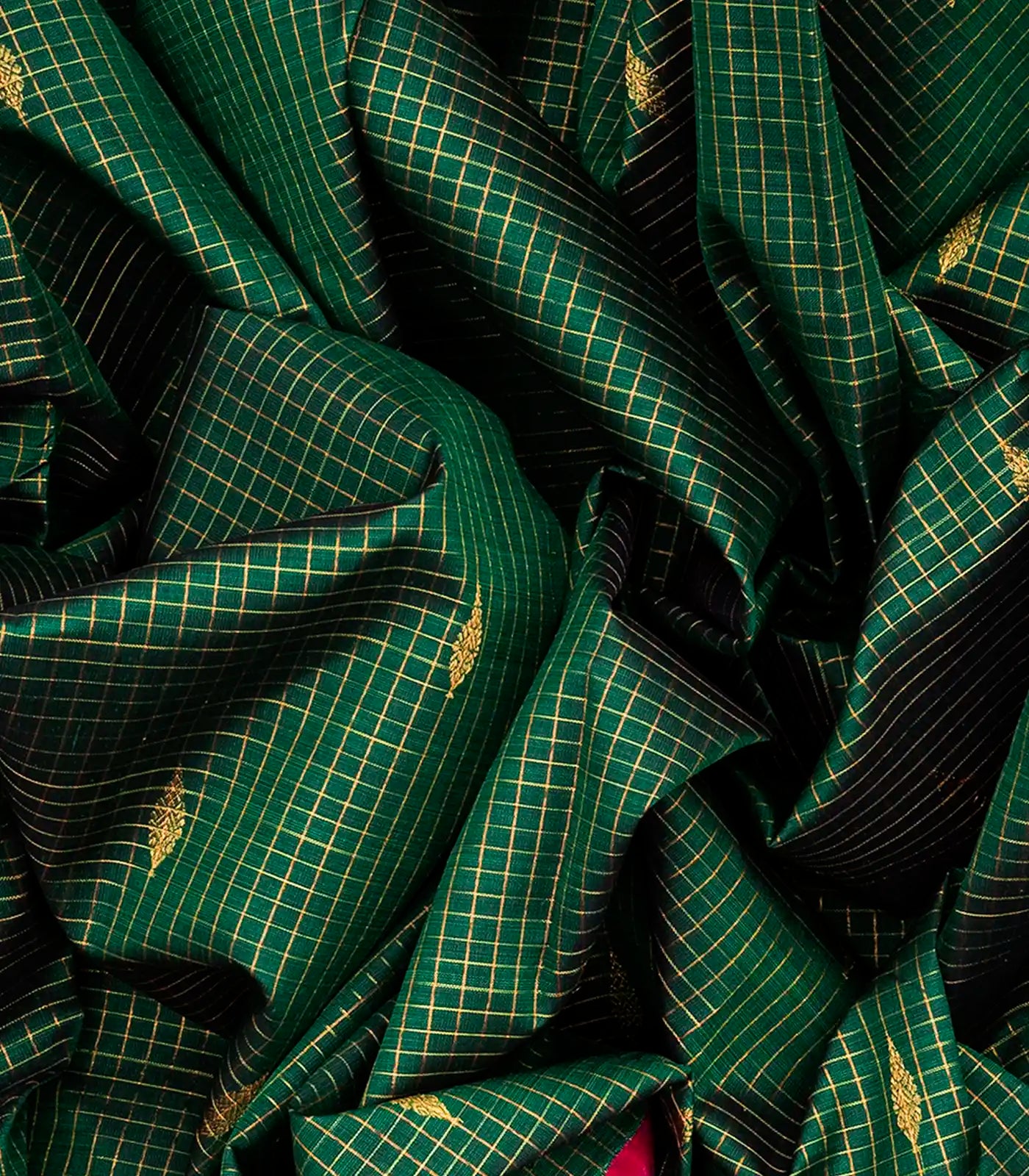 Green Handloom Kanchipuram Korvai Silk Saree With Checks & Buttas-Green