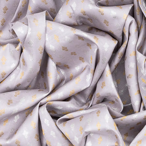 Grey Handloom Kanchipuram Silk Saree  With Floral Motifs-Grey