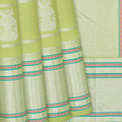 Pista Green Handloom Kanchipuram Silk Saree  With Gandaberunda Motifs-Pista Green