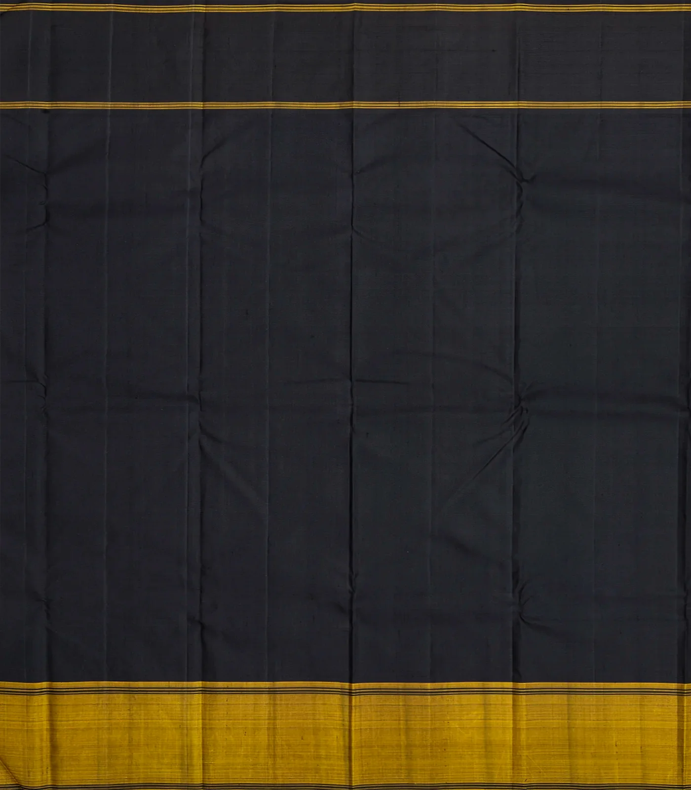 Red Handloom Kanchipuram Plain Korvai Silk Saree-Red