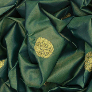 Dark Green Handloom Kanchipuram Silk Saree With Floral Motifs-Dark Green