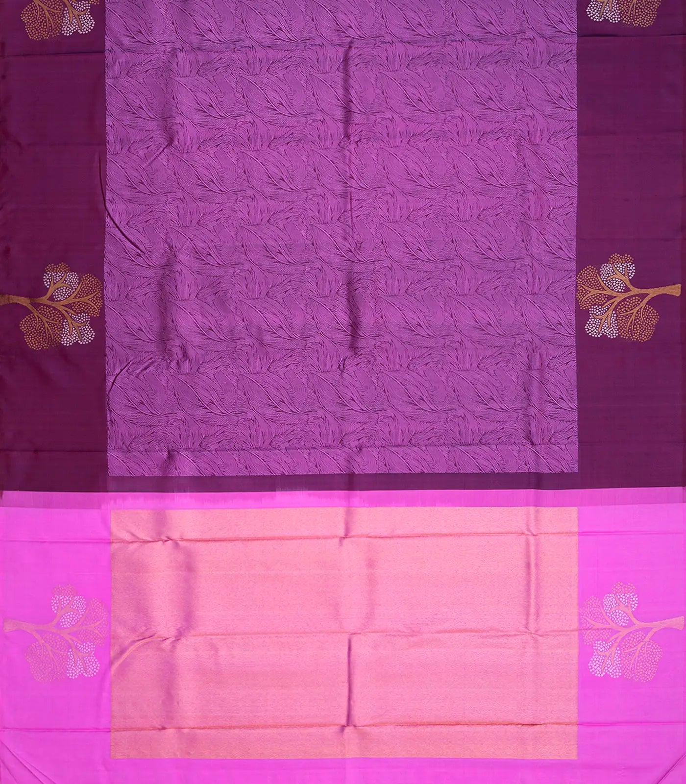 Magenta Handloom Kanchipuram Silk Saree With Abstract Motifs-Magenta