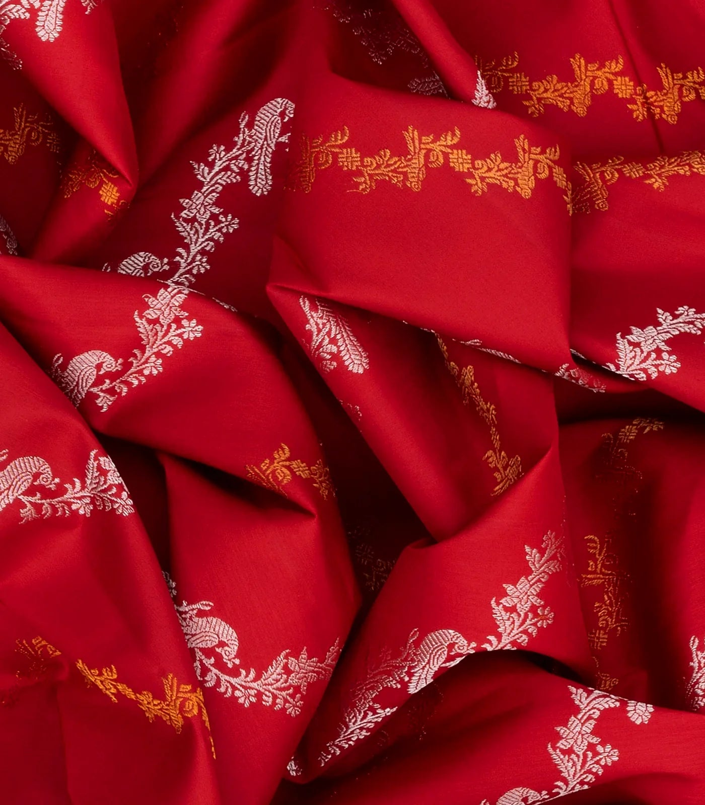 Red Handloom Kanchipuram Korvai Silk Saree Peacock Motifs-Red