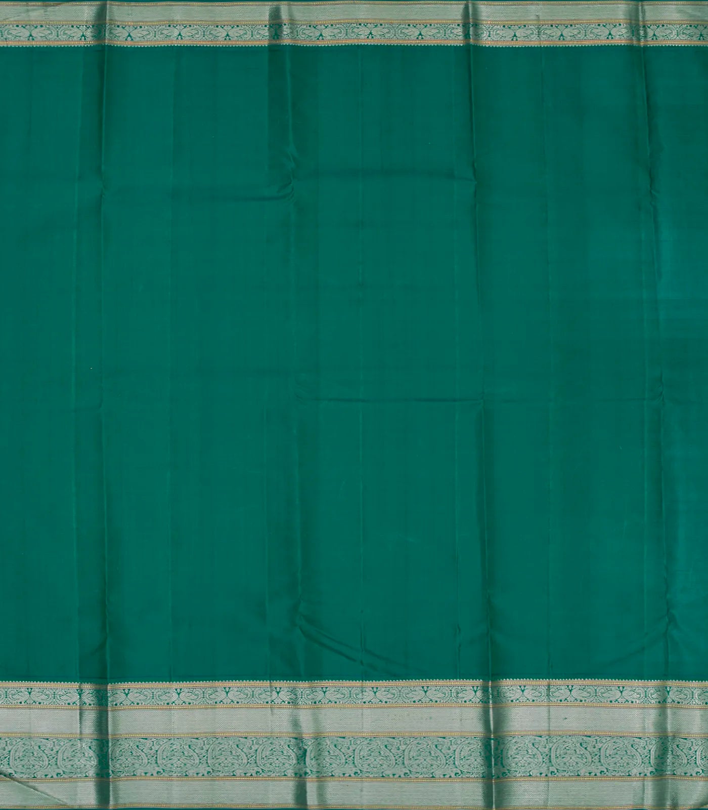 Light Green Handloom Kanchipuram Korvai Silk Saree With Annam Buttas & Checks-Light Green