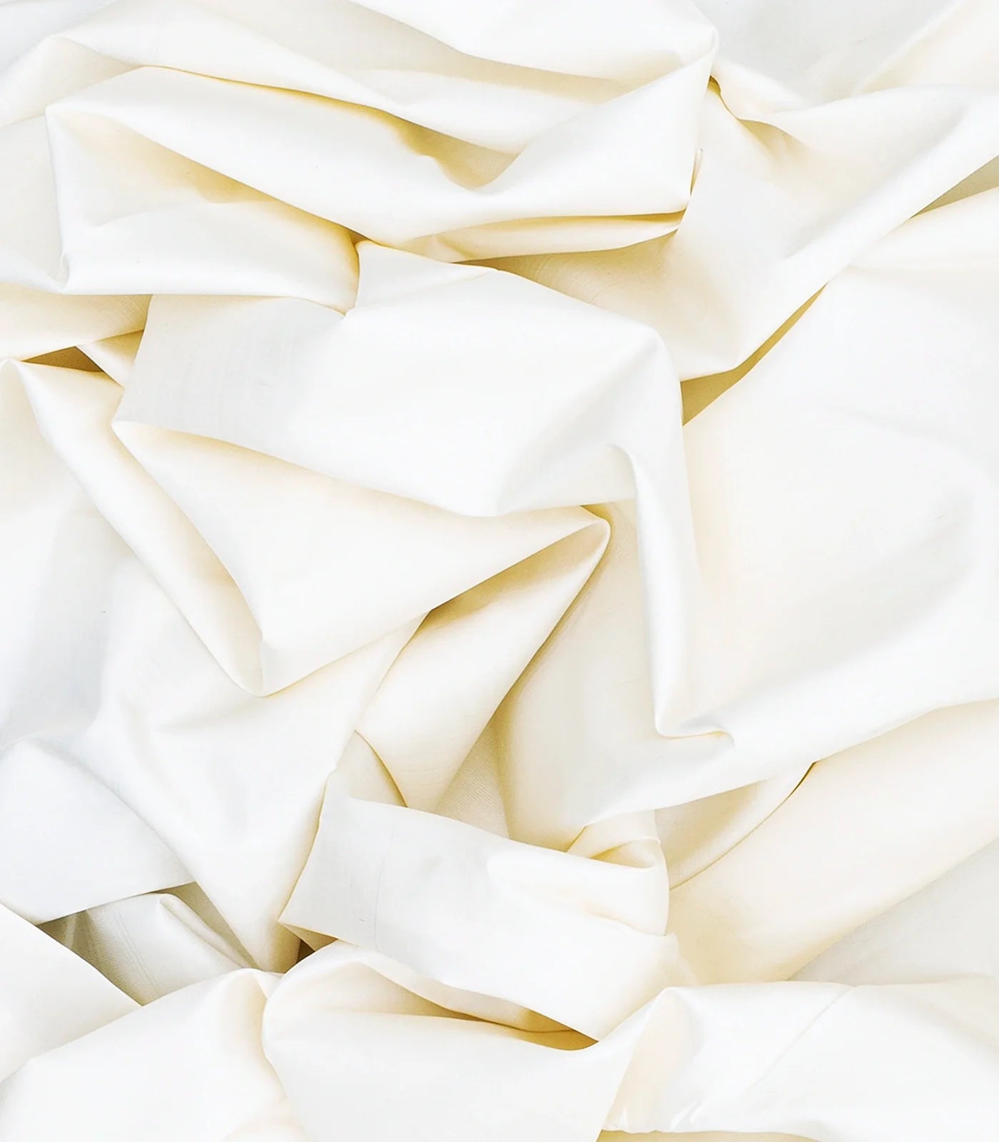 White Handloom Kanchipuram Korvai Silk Saree With Crimson Border-White