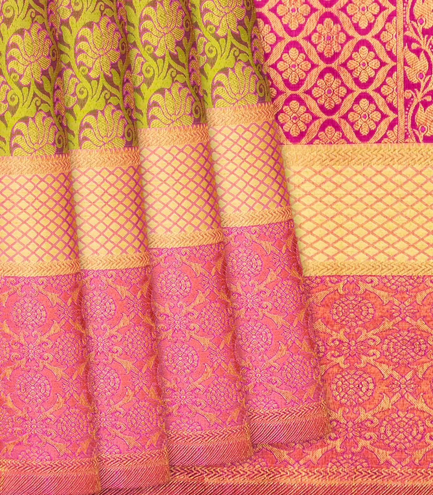 Green Handloom Kanchipuram Silk Saree With Meena Floral Motifs-Green