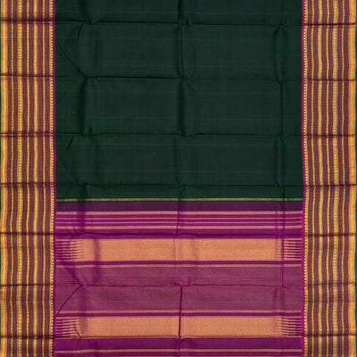 Bottle Green Handloom Kanchipuram Plain Silk Saree With Crimson Border-Bottle Green