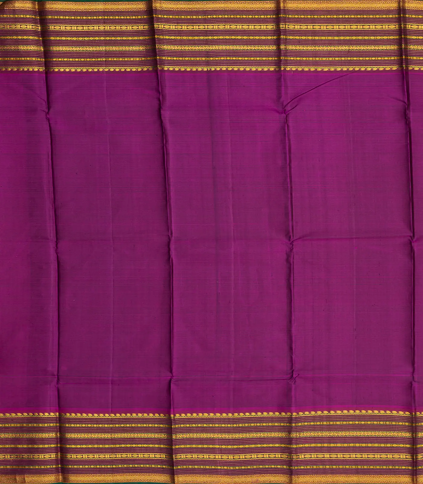 Bottle Green Handloom Kanchipuram Plain Silk Saree With Crimson Border-Bottle Green