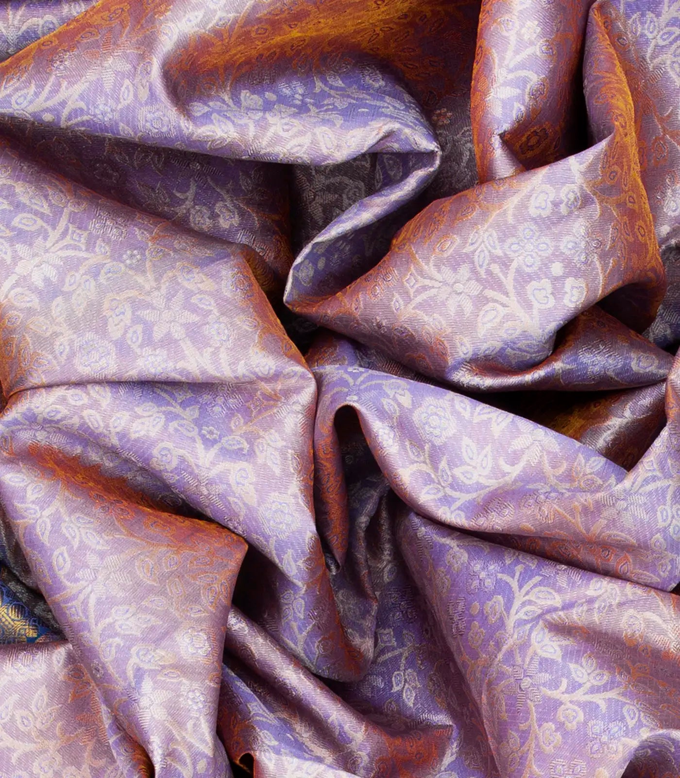 Lavender Handloom Kanchipuram Silk Saree With Floral Vine Motifs-Lavander