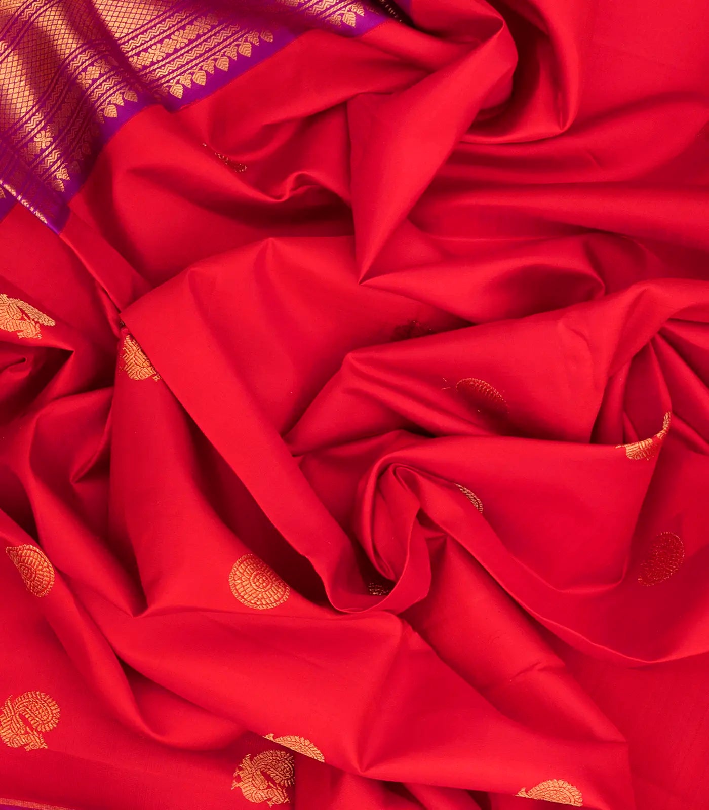 Red Handloom Kanchipuram Korvai Silk Saree With Buttas-Red