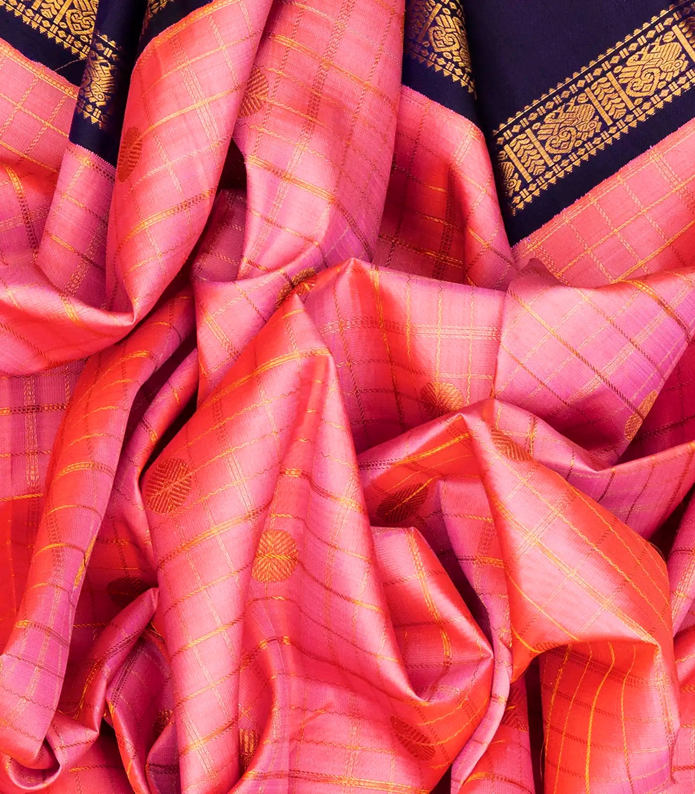 Light Peach Handloom Kanchipuram Korvai Silk Saree With Checks & Buttas-Light Peach
