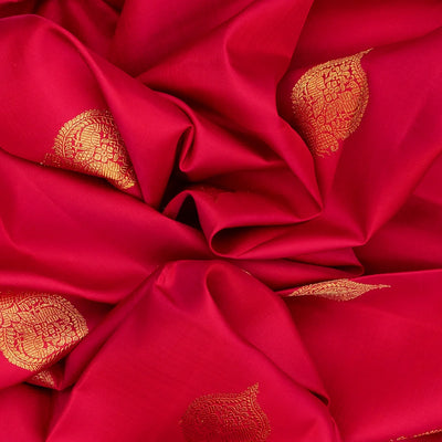 Pink Handloom Kanchipuram Silk Saree With Peacock Buttas-Pink