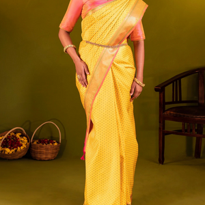 Yellow Handloom Kanchipuram Silk Saree With Meena Kamalam Motifs-Yellow