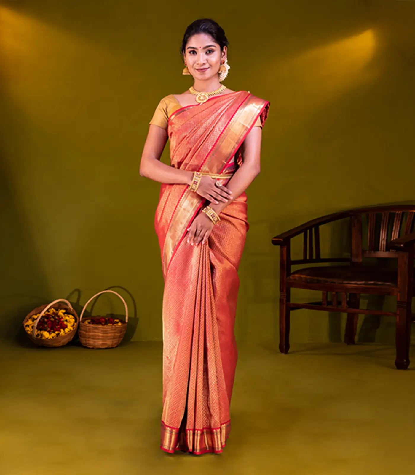 Crimson Handloom Kanchipuram Silk Saree With Kamalam Motifs-Crimson